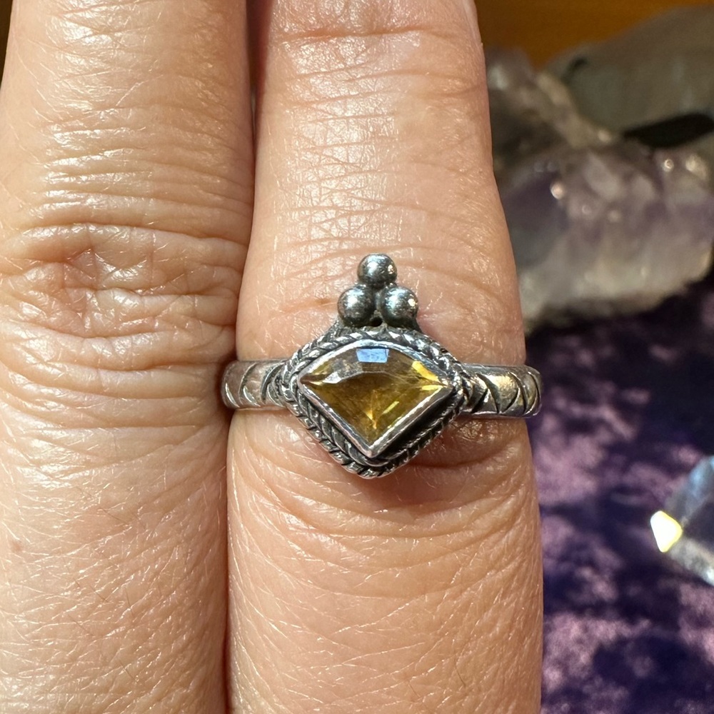 Vintage Sterling Silver Citrine Trillion Cut Ring